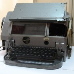 Аппарат стартстопный телеграфный ленточный СТА-М67. 1967 г.